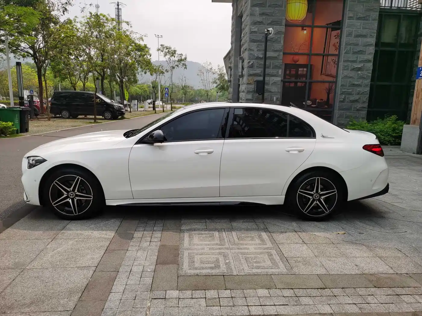 Mercedes-Benz C-Класс 2024
