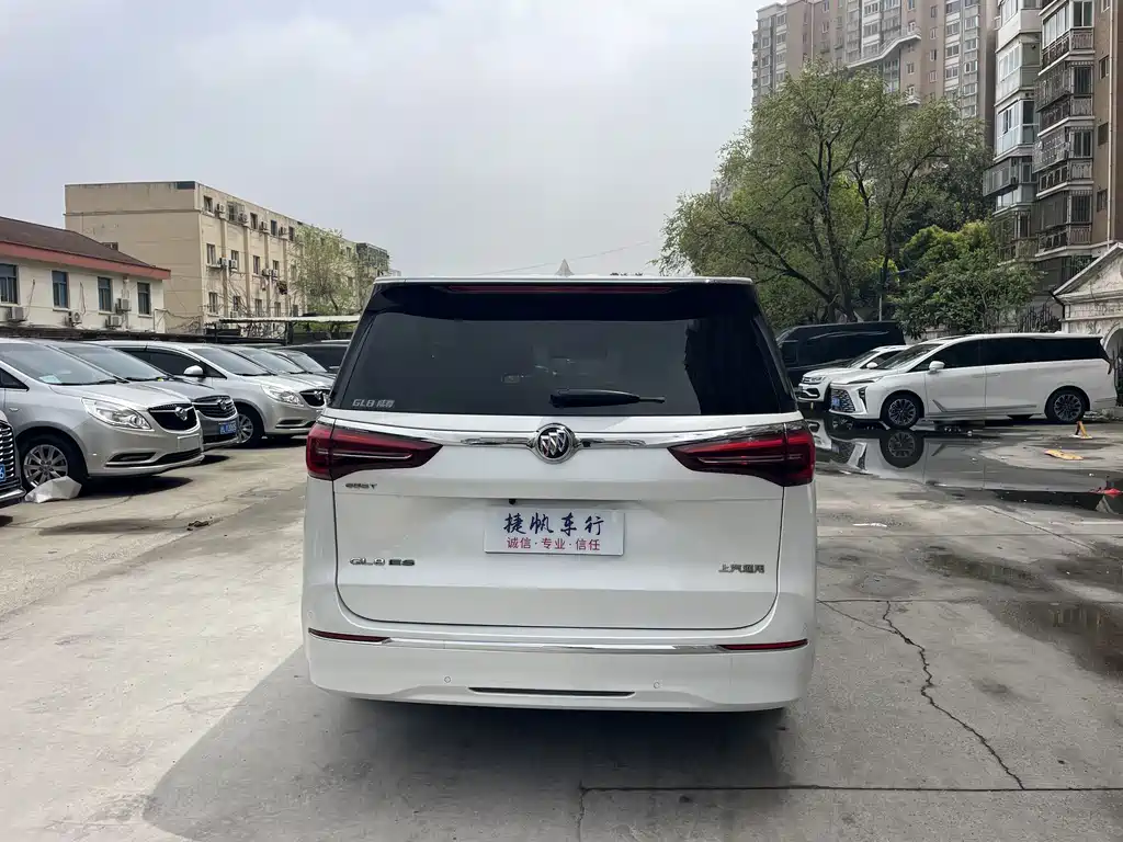Buick GL8 2021