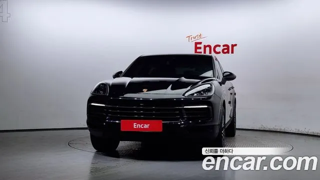 Porsche Cayenne 2021