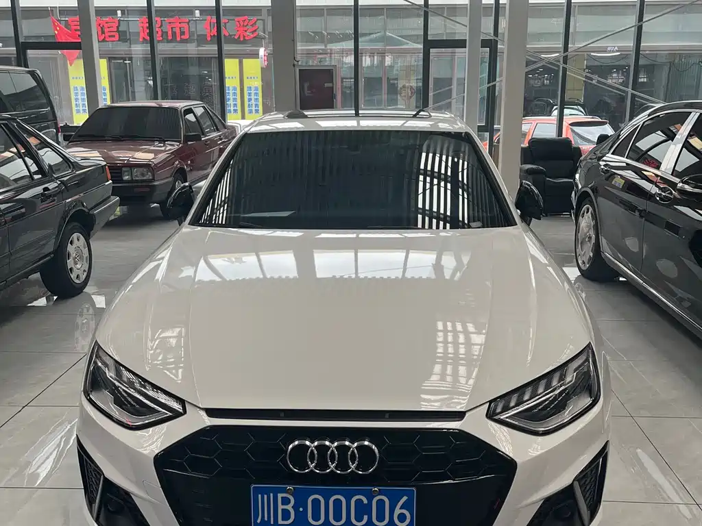 Audi A4 2024