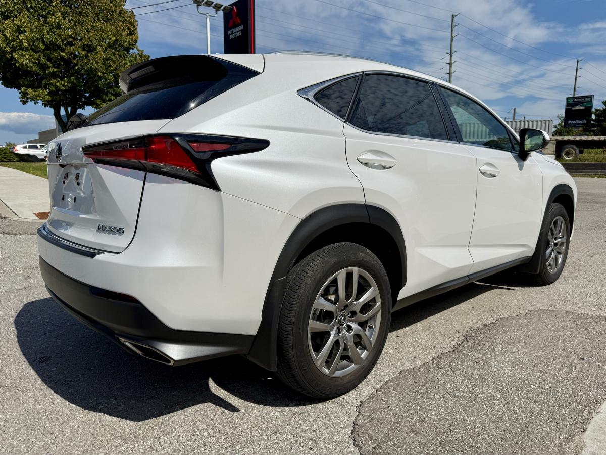 Lexus NX 2021