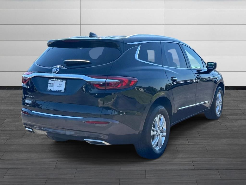 Buick Enclave 2021