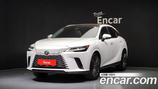 Lexus RX 2023