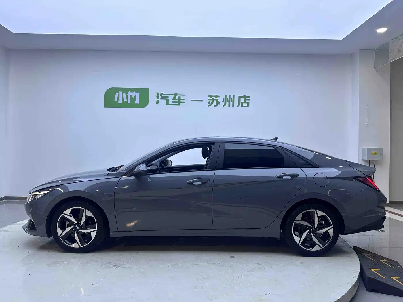 Hyundai Elantra 2022
