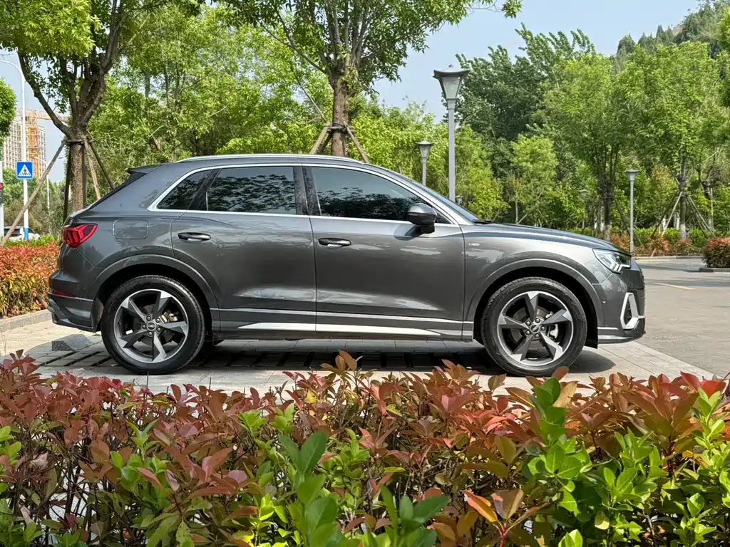 Audi Q3 2022