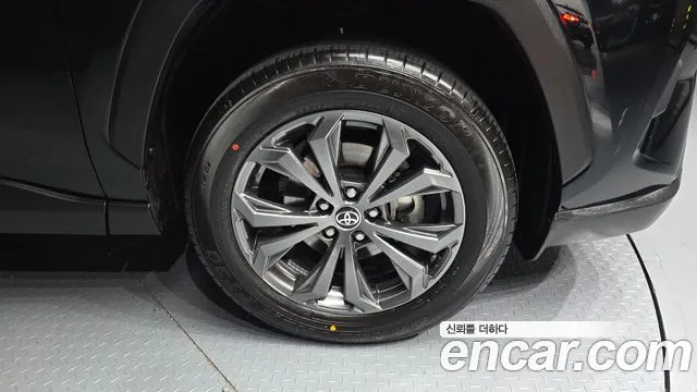 Toyota RAV4 2024
