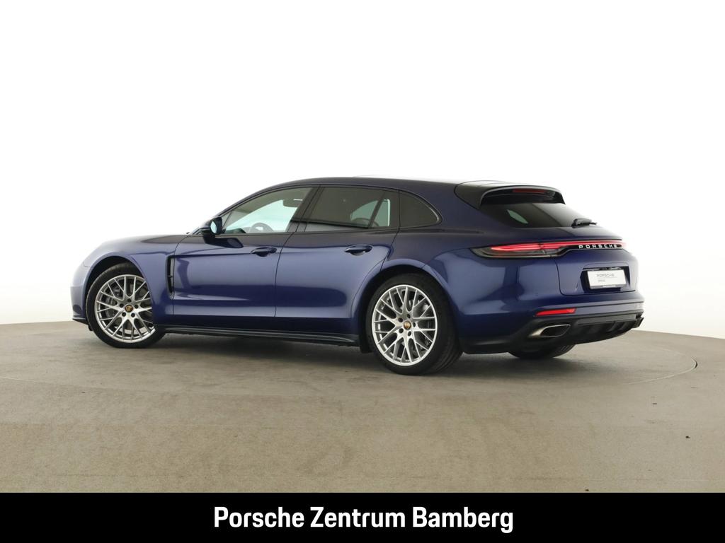 Porsche Panamera 2021