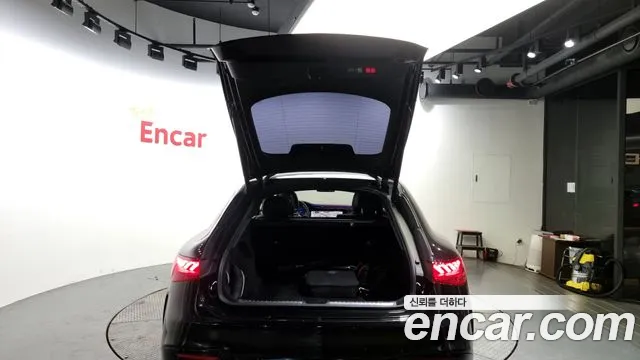 Mercedes-Benz EQS 2023