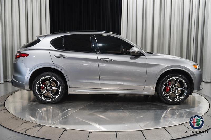Alfa Romeo Stelvio 2021