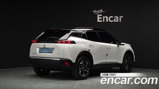 Peugeot 2008 2021