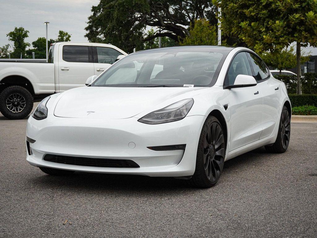 Tesla Model 3 2023