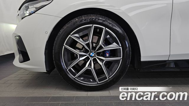 BMW 5 серии 2025