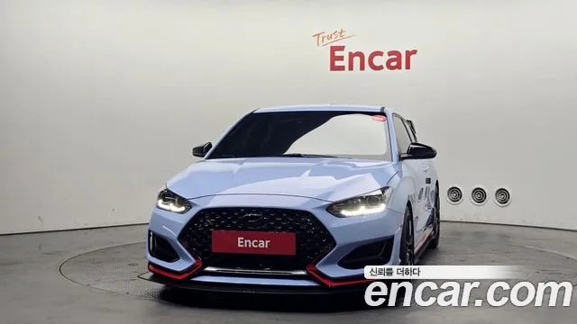 Hyundai Veloster 2021
