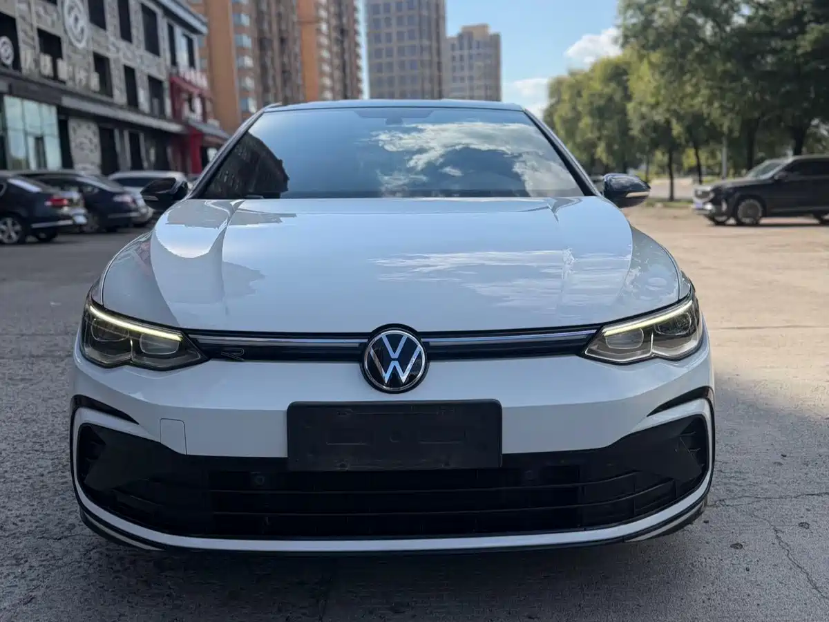 Volkswagen Golf 2022
