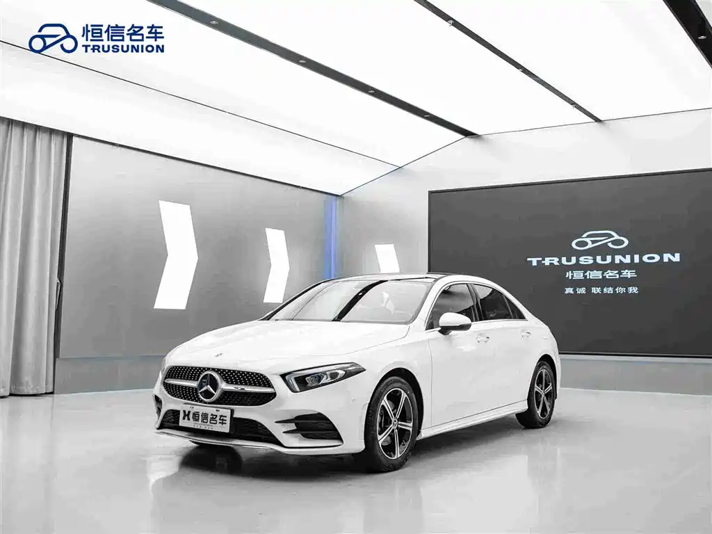 Mercedes-Benz A-Класс 2022