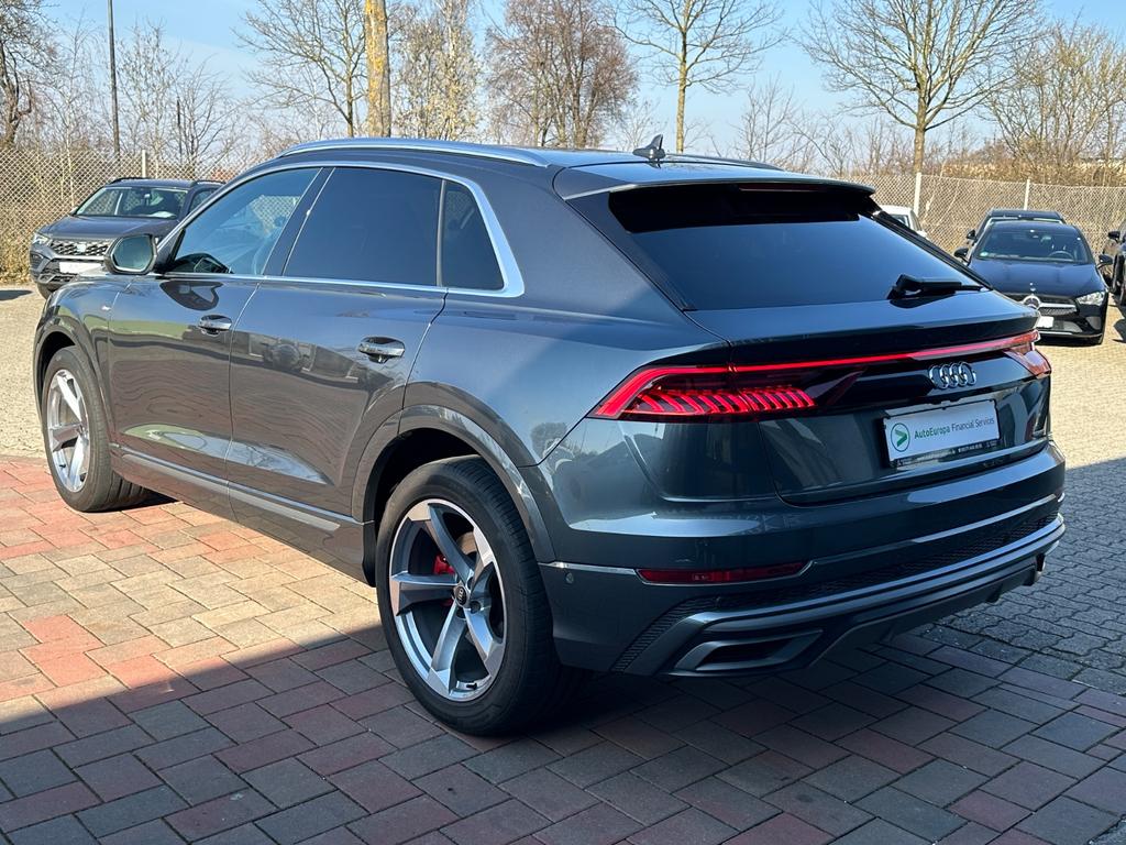Audi Q8 2022