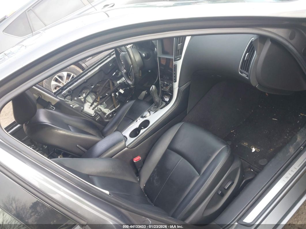 Infiniti Q50 2021