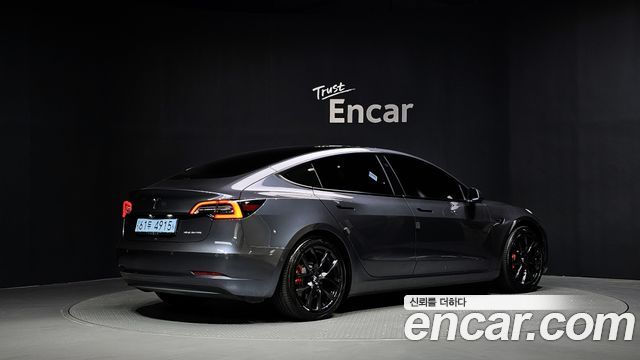 Tesla Model 3 2021