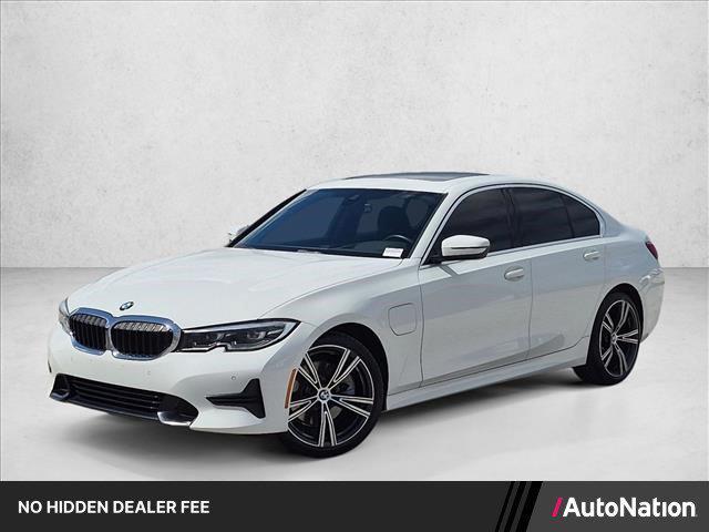 BMW 330 2021