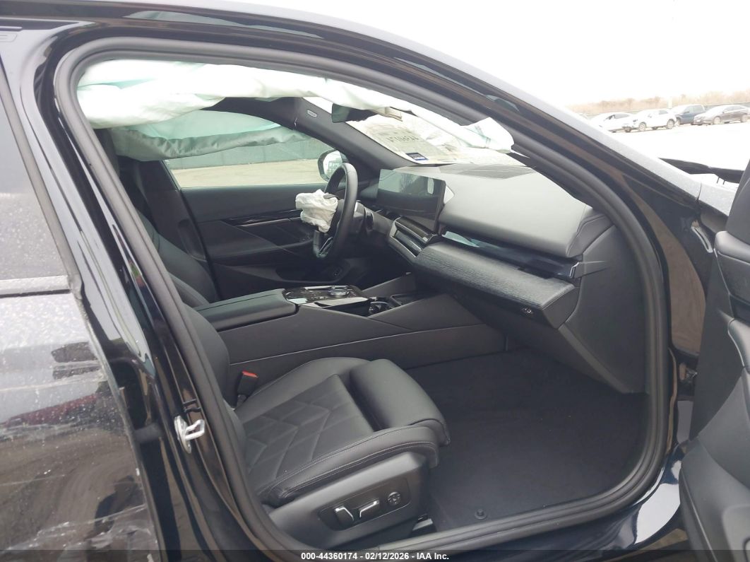 BMW i5 2024