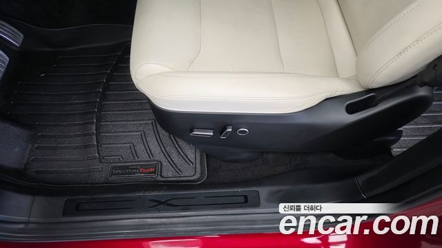 Tesla Model X 2023