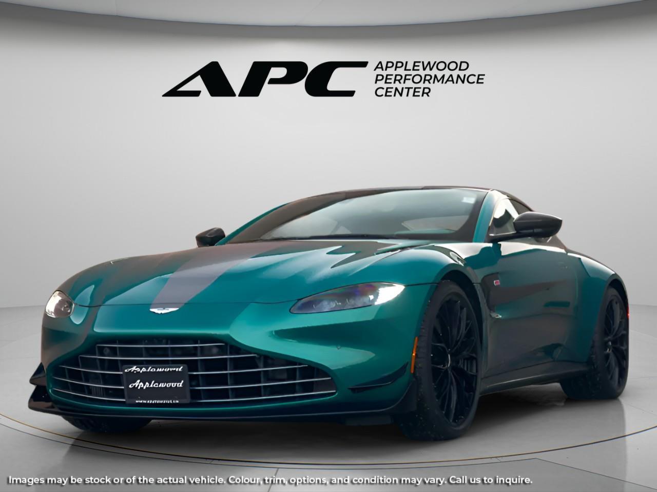 Aston Martin V12 Vantage 2022
