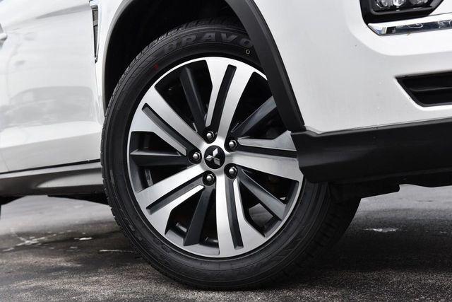 Mitsubishi Outlander Sport 2021