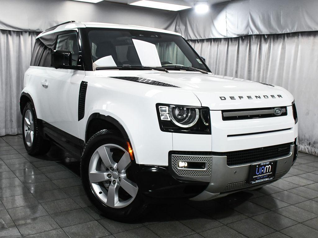 Land Rover Defender 2022