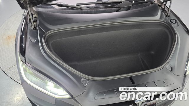 Tesla Model X 2023