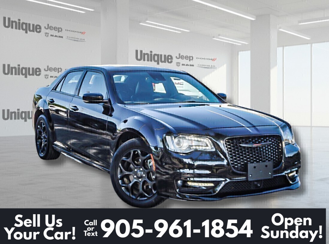 Chrysler 300 2023