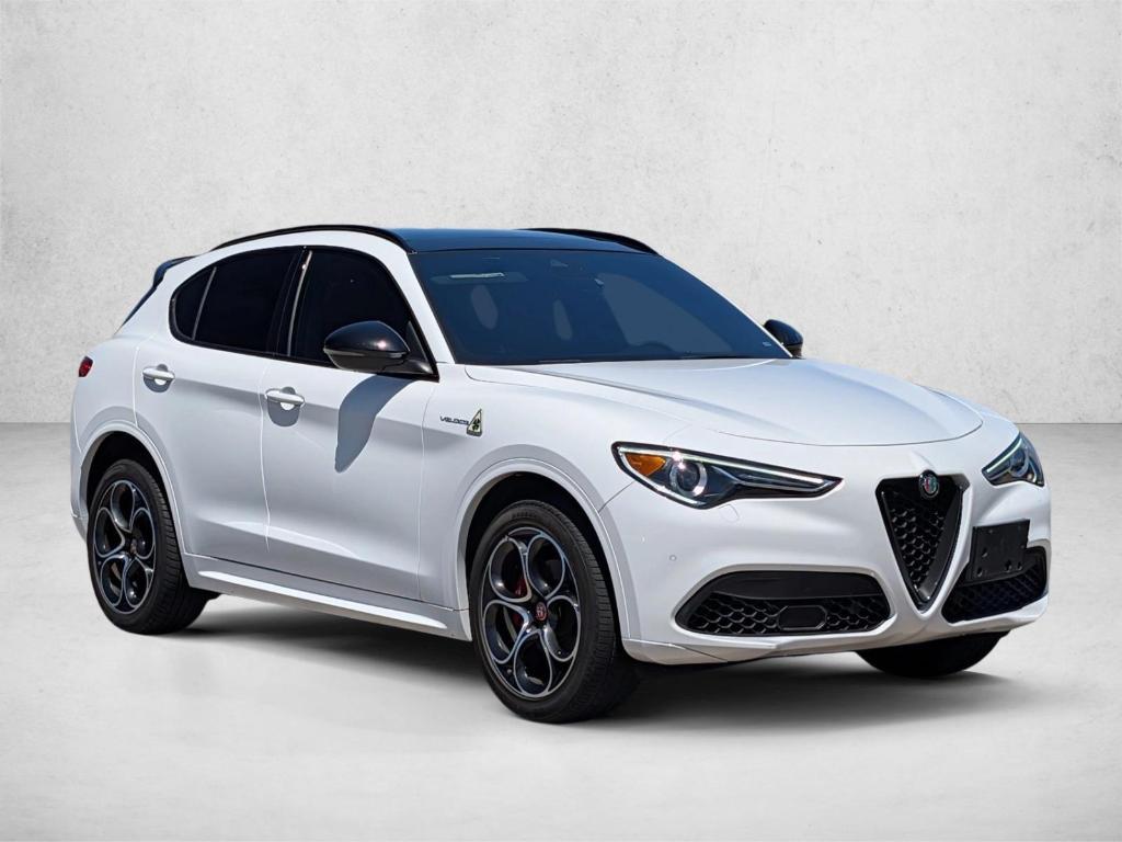 Alfa Romeo Stelvio 2022