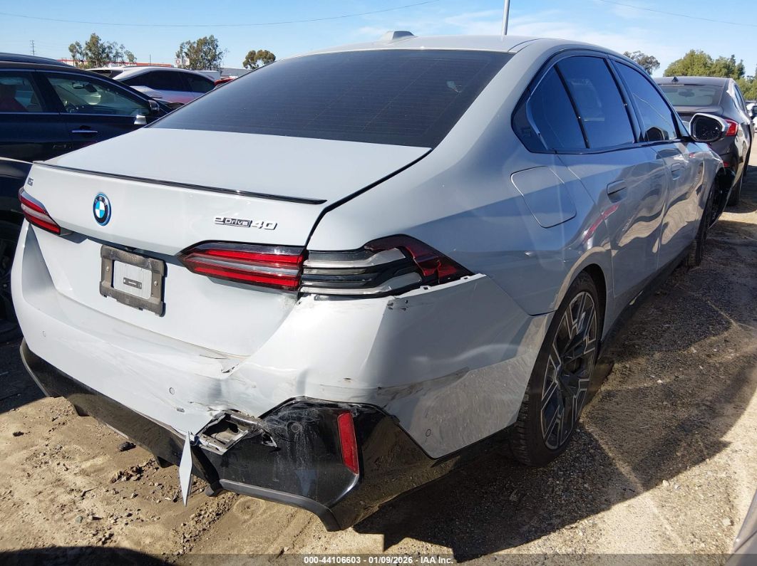 BMW i5 2025