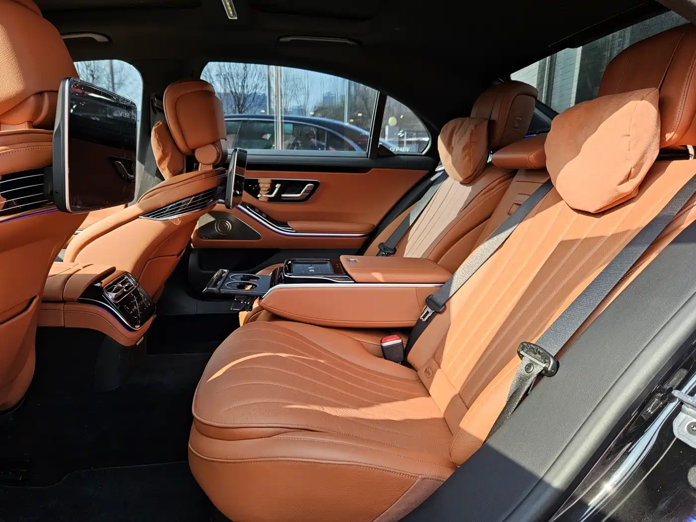 Mercedes-Benz S-Класс 2024