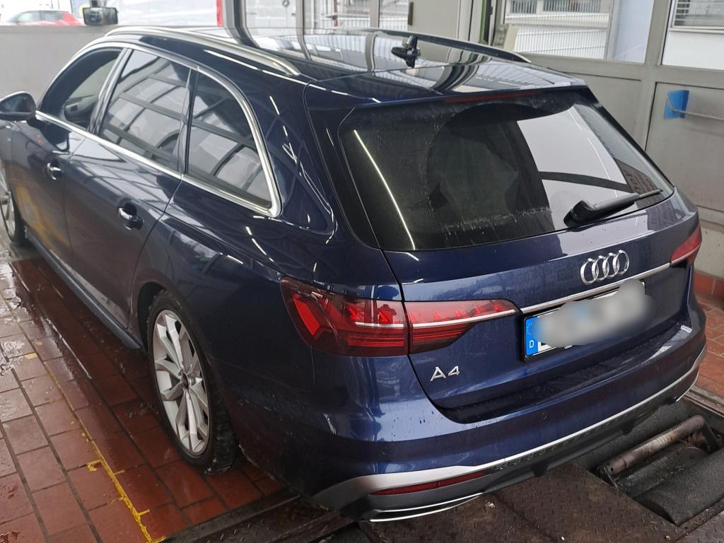 Audi A4 2023