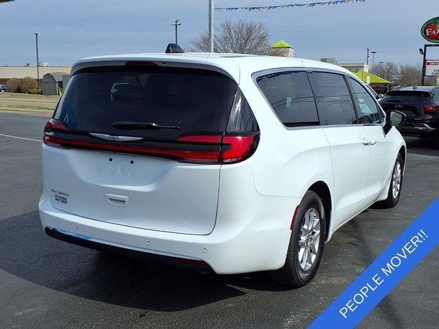 Chrysler Pacifica 2024