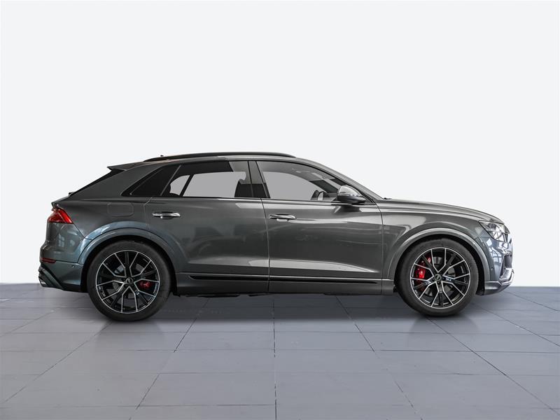 Audi SQ8 2022
