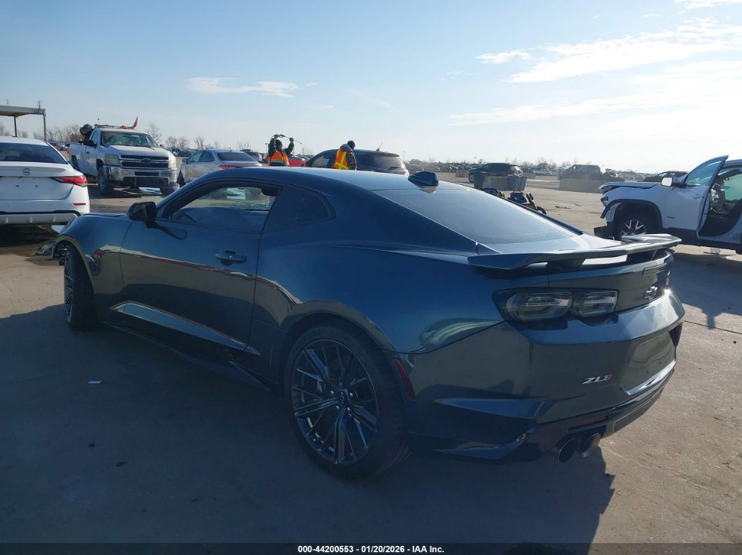 Chevrolet Camaro 2021