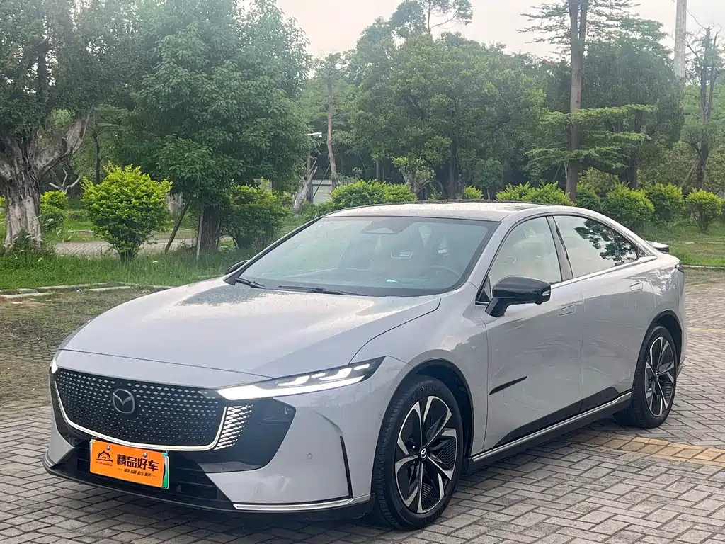 Mazda EZ-6 2024