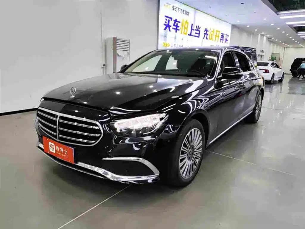 Mercedes-Benz E-Класс 2022