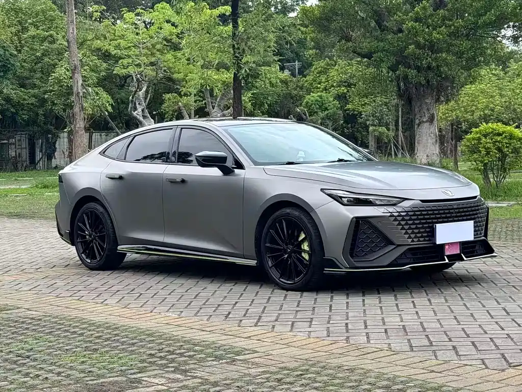 Changan UNI-V 2022