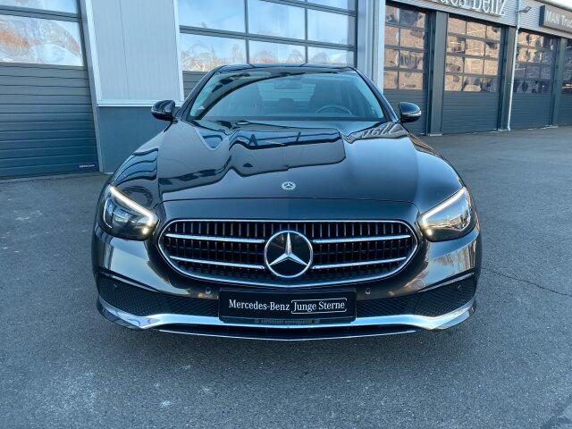 Mercedes-Benz E 200 2021