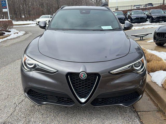 Alfa Romeo Stelvio 2023