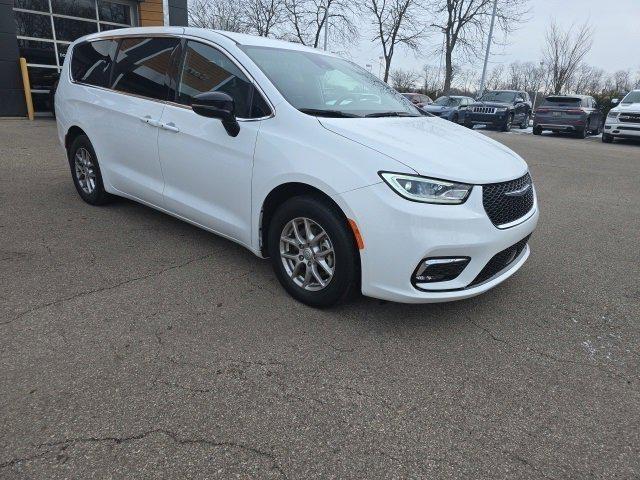 Chrysler Pacifica 2025