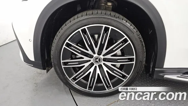 Mercedes-Benz EQE 2023
