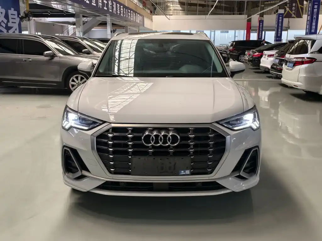 Audi Q3 2022