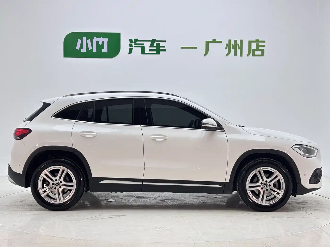 Mercedes-Benz GLA 2021