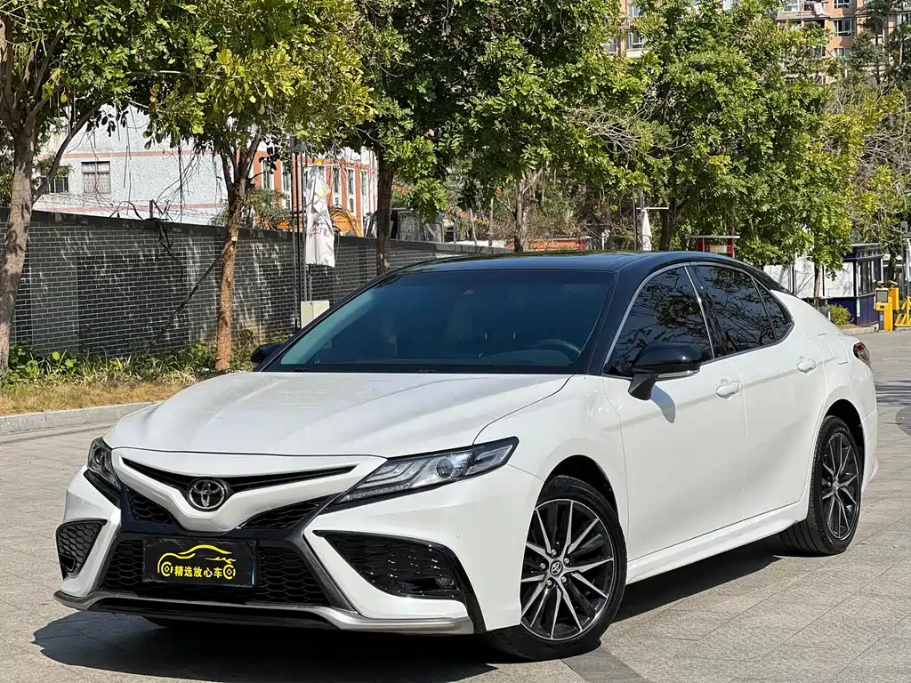 Toyota Camry 2022