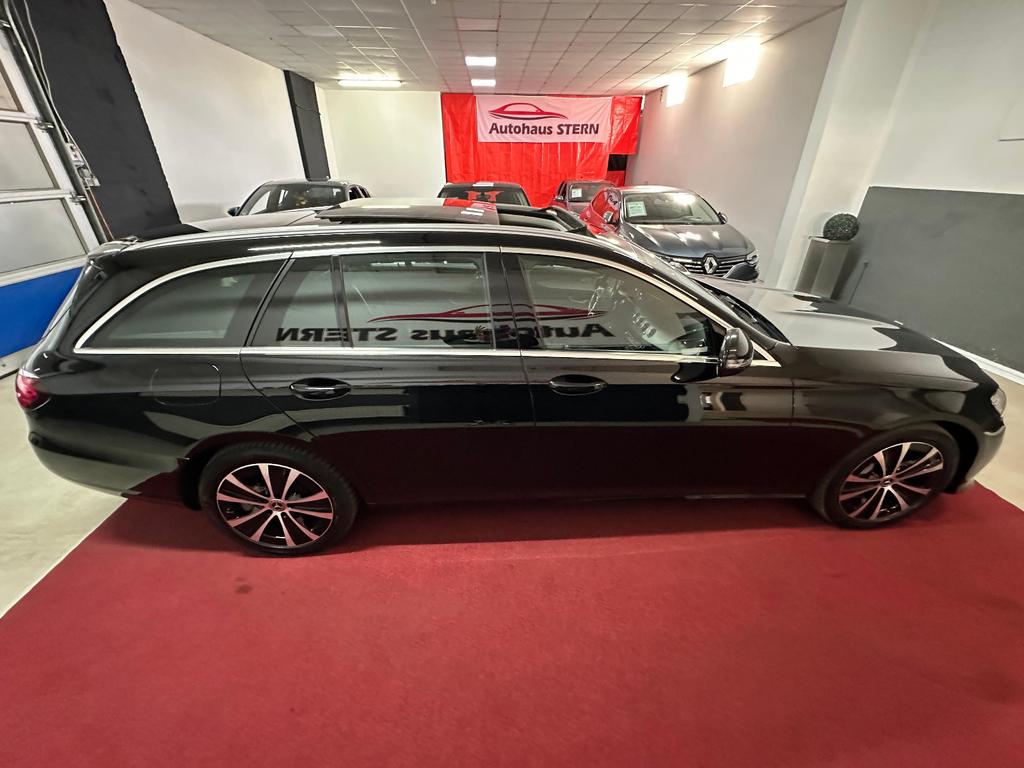 Mercedes-Benz E 300 2021