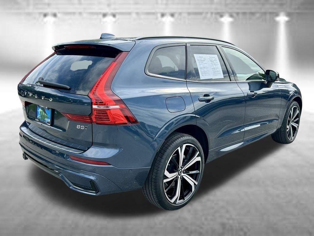 Volvo XC60 2023