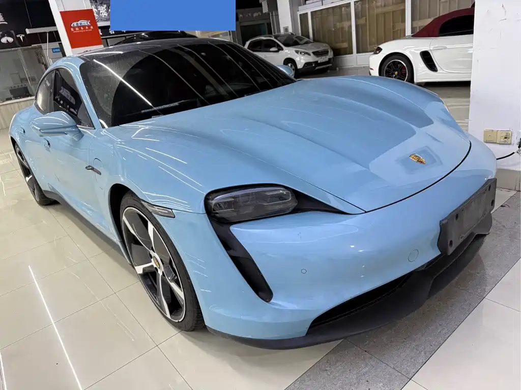 Porsche Taycan 2021